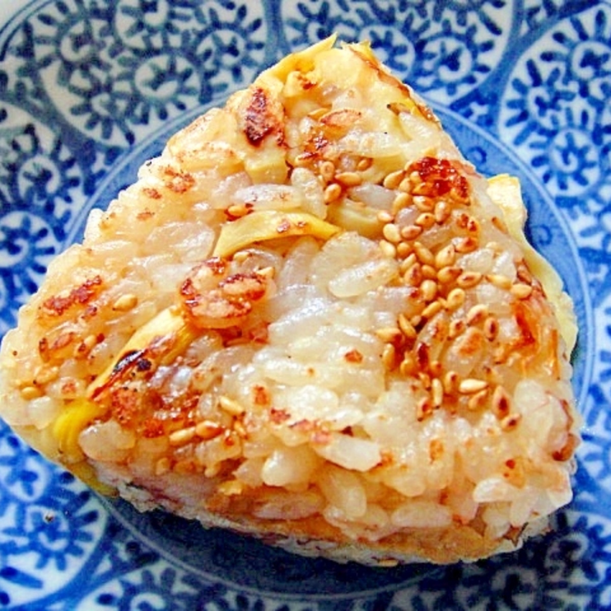 たけのこご飯で ゴマおかか焼きおにぎり レシピ 作り方 By Mint74 楽天レシピ たけのこご飯で ゴマおかか焼きおにぎり レシピ 作り方 By Mint74 楽天レシピ
